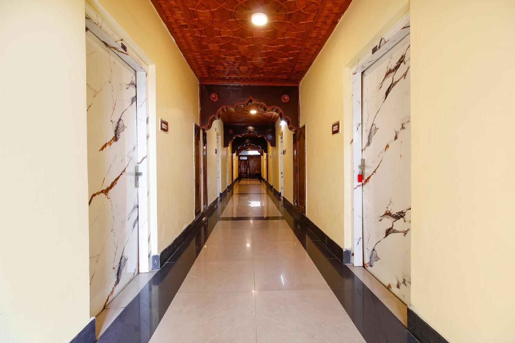 Fabhotel Kashmir Hilltown Durgjan Εξωτερικό φωτογραφία